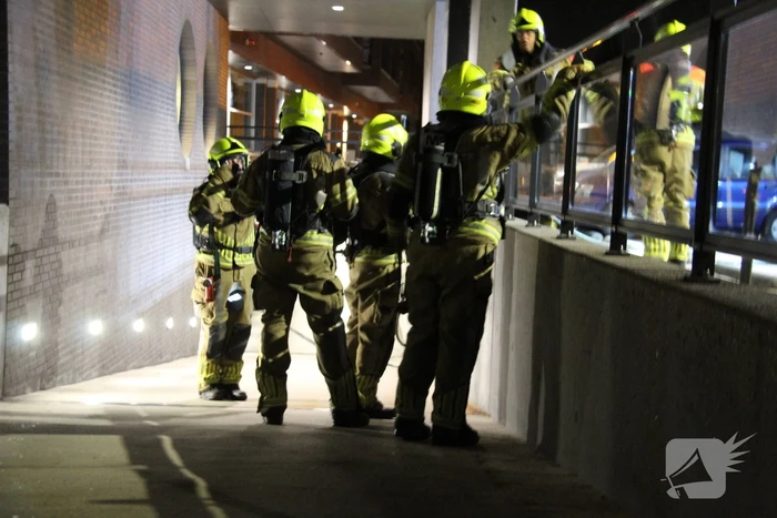 Woningen ontruimd bij brand in parkeergarage
