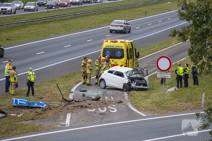 ongeval rijksweg a27 l 99,8 eemnes