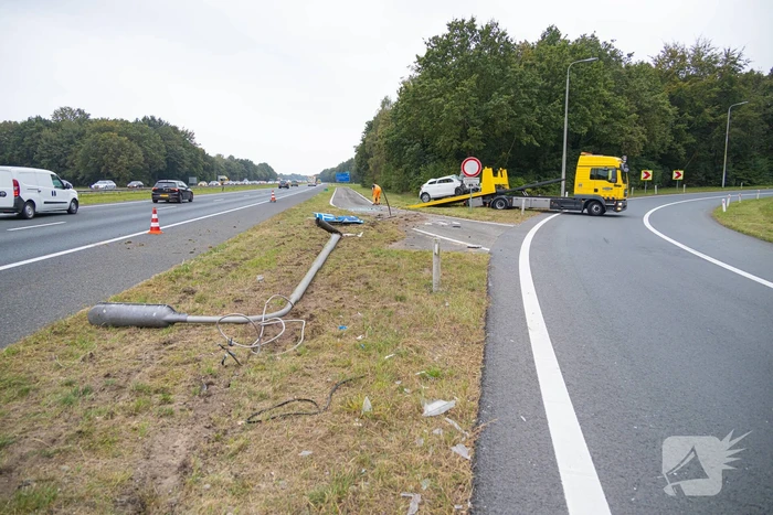 Flinke ravage nadat bestuurder in slaap valt