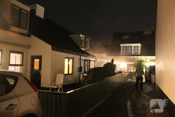 Hevige rookontwikkeling bij brand in woning