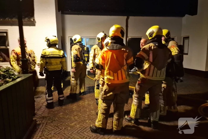 Hevige rookontwikkeling bij brand in woning