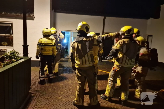 Hevige rookontwikkeling bij brand in woning