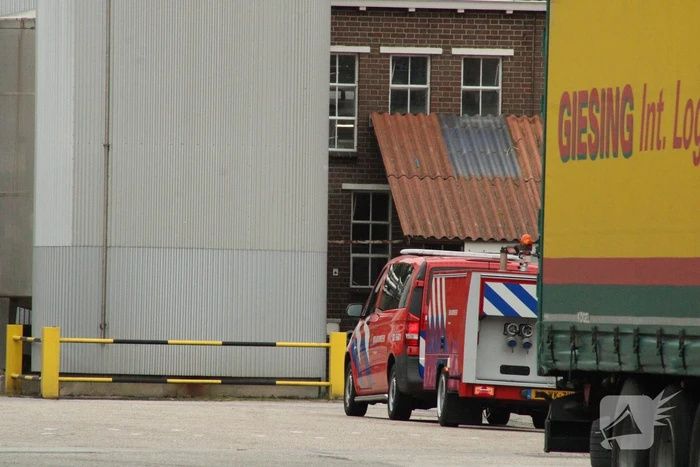 Brand in zuivelfabriek snel onder controle