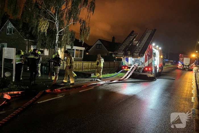 Zeer grote brand in een loods