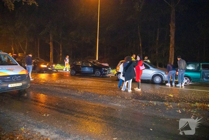 Vier voertuigen betrokken bij kettingbotsing
