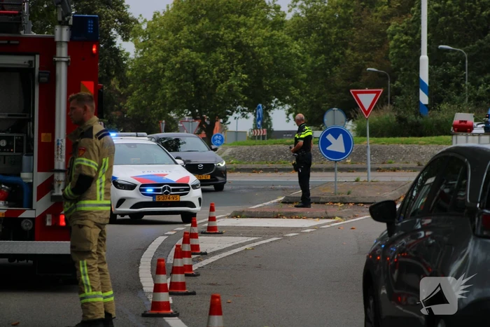 Brandweer ingezet voor stoomvorming bij auto