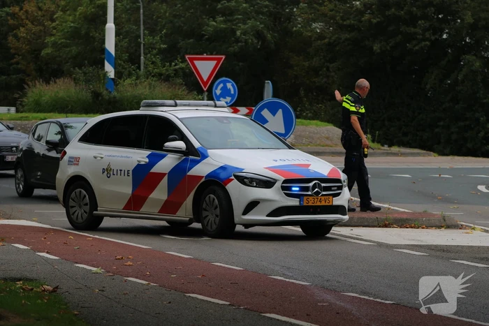 Brandweer ingezet voor stoomvorming bij auto