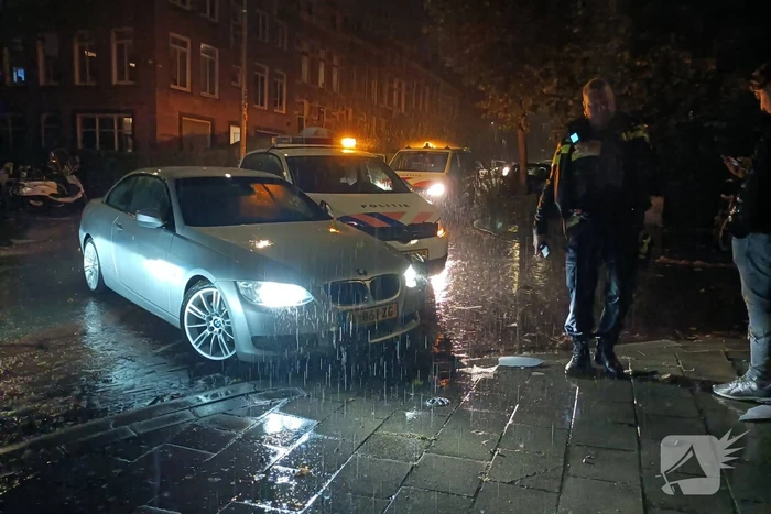 Politieauto in botsing met personenauto