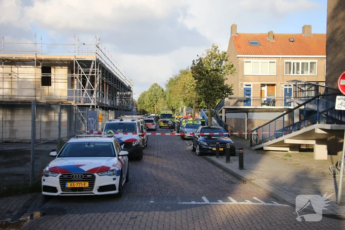 Dode en aanhouding bij steekpartij