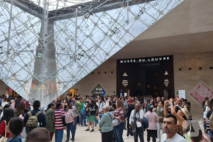 Museum Louvre ontruimt wegens veiligheidsoverwegingen