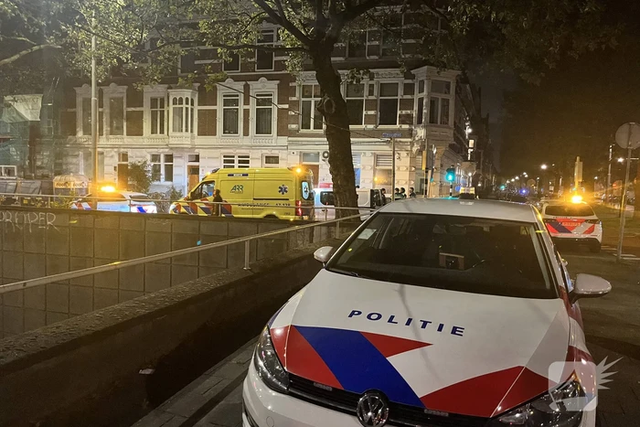 Fietser gewond bij botsing tegen stilstaande auto
