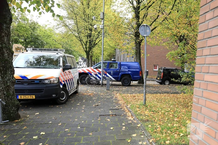 Joodse school zwaar beveiligd