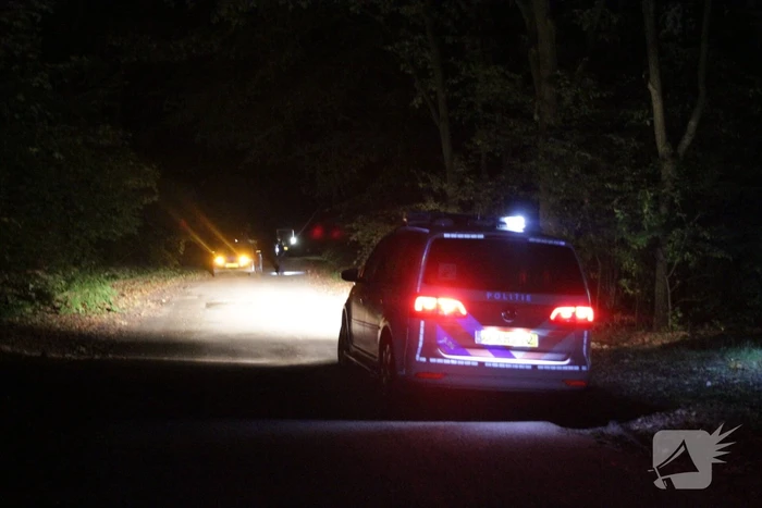 Politie doorzoekt weilanden en bosschages