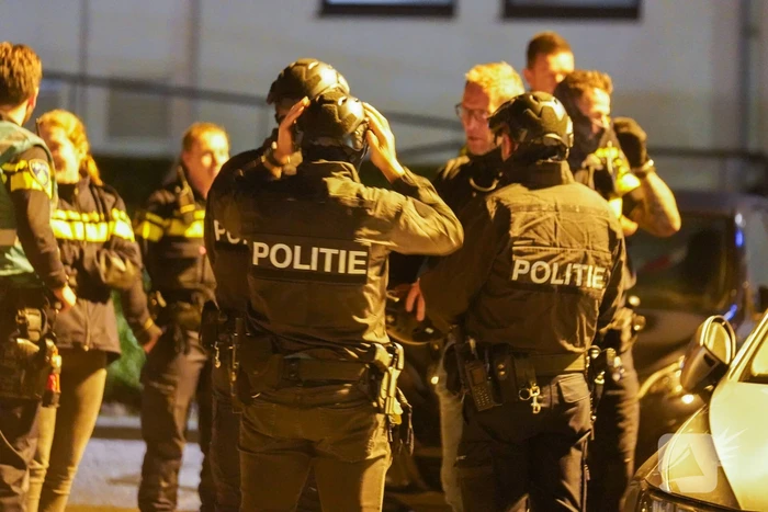 Grote politie-inzet bij massale vechtpartij