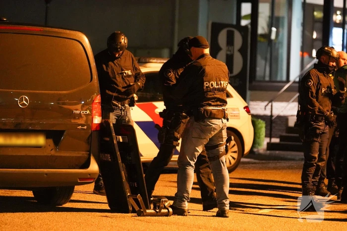 Grote politie-inzet bij massale vechtpartij