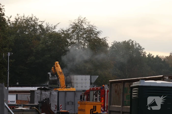Flinke rookontwikkeling bij brand in voormalig zwembad