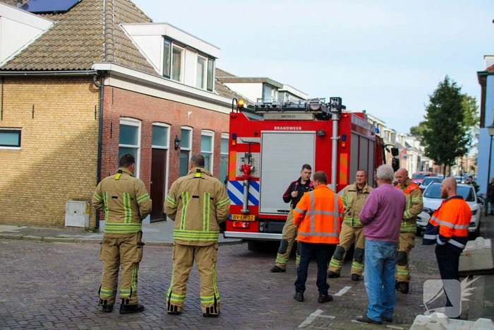Ingezakt wegdek zorgt voor melding gaslekkage