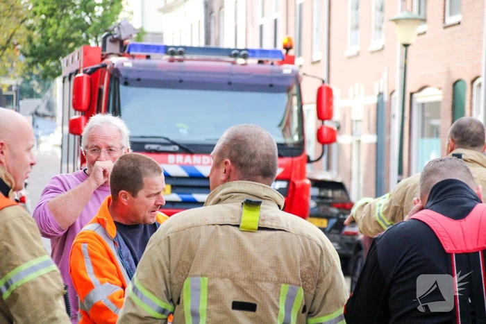 Ingezakt wegdek zorgt voor melding gaslekkage