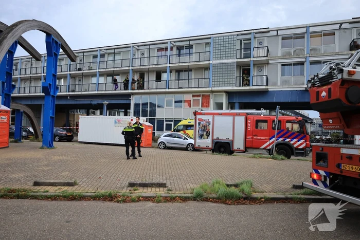 Traumahelikopter ingezet bij woningbrand