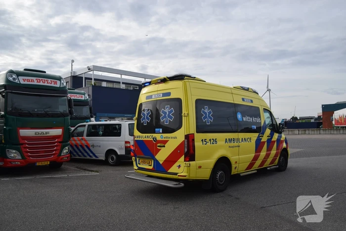 Man aangehouden voor betrokkenheid bij dood van 27-jarige man