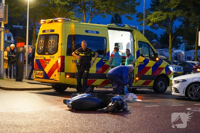 Ongeval tussen scooter en personenauto