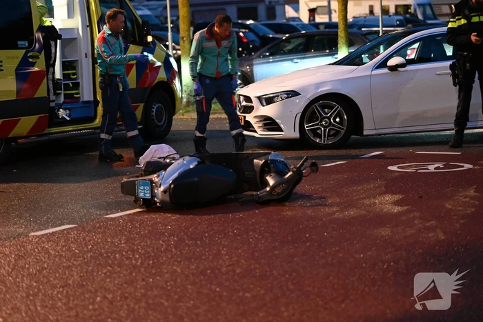 Ongeval tussen scooter en personenauto