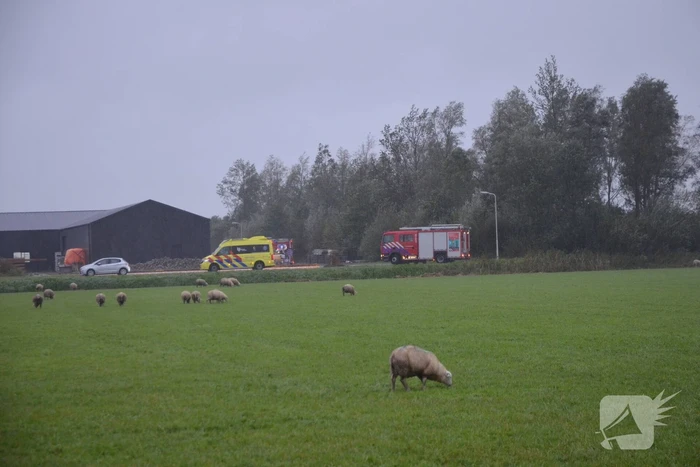 Brand in loods snel onder controle