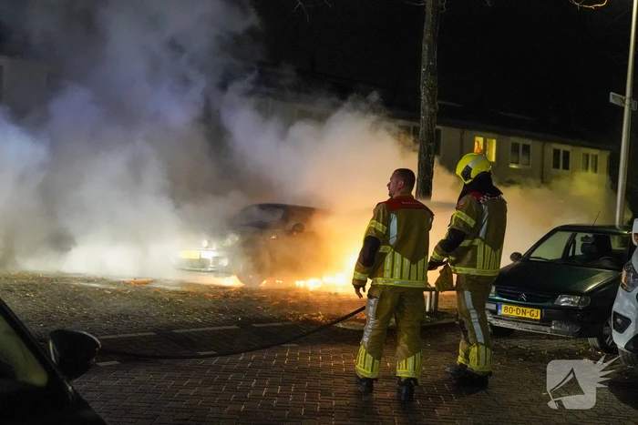 Veel schade bij autobrand