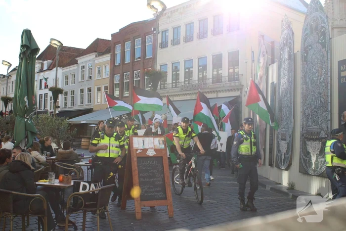 Pro Palestina demonstratie trekt veel mensen