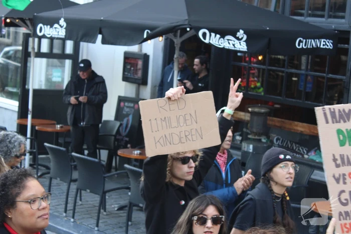 Pro Palestina demonstratie trekt veel mensen