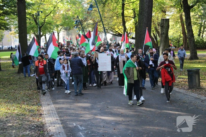 Pro Palestina demonstratie trekt veel mensen