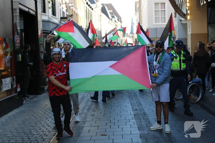 Pro Palestina demonstratie trekt veel mensen