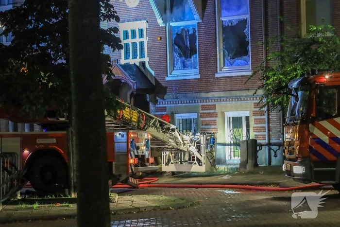 Flinke schade na brand in kantoorpand