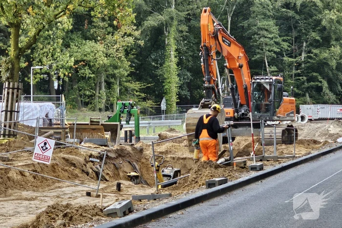 Asbest aangetroffen bij aanleg Parklaan