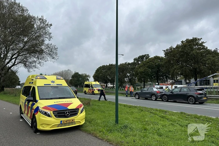 Ambulance betrokken bij kop-staartbotsing