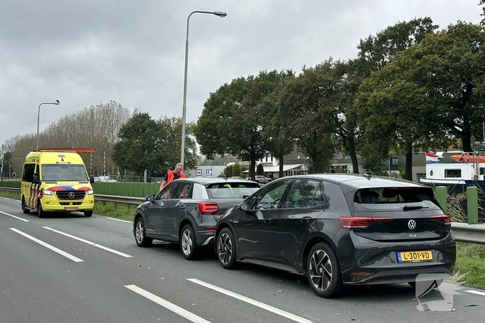 Ambulance betrokken bij kop-staartbotsing
