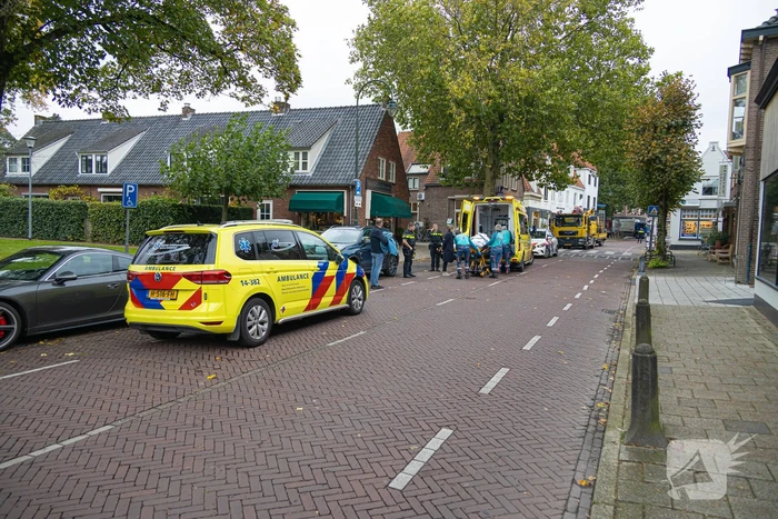 Fietser gewond bij botsing met openslaande portier