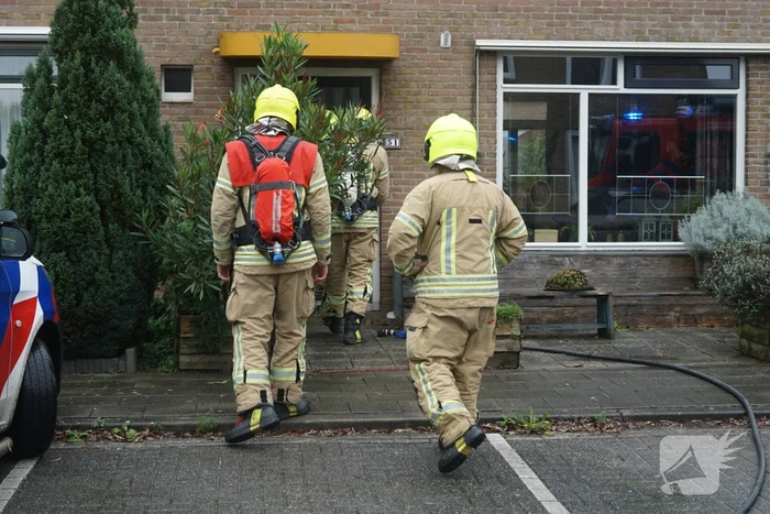 Veel rookontwikkeling bij brand in schuur