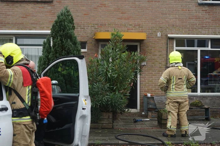 Veel rookontwikkeling bij brand in schuur