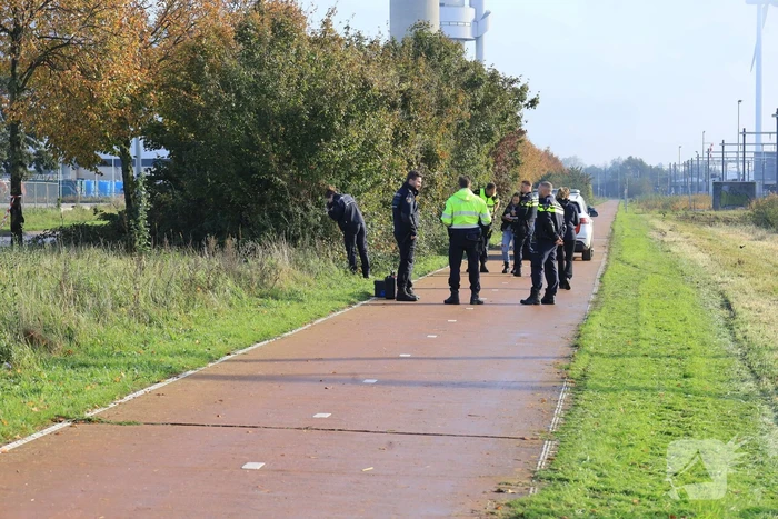 Overleden persoon aangetroffen in het water