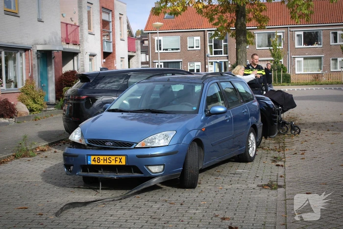 Ravage na botsing met lantarenpaal