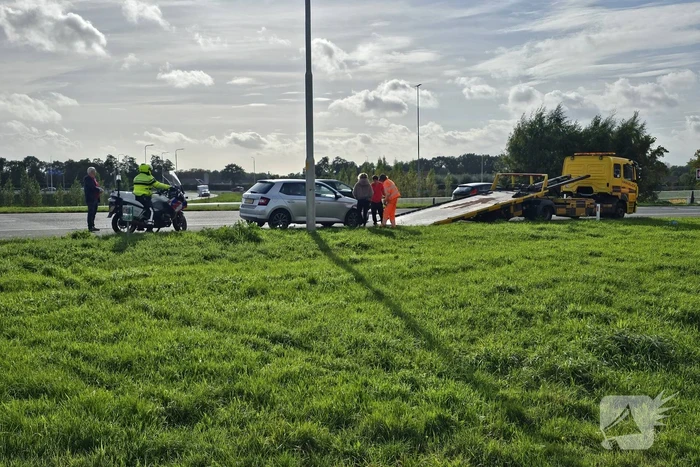 Twee voertuigen botsten op oprit snelweg