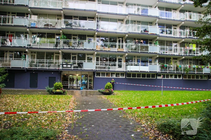 Explosie bij flat, verdachten op de vlucht