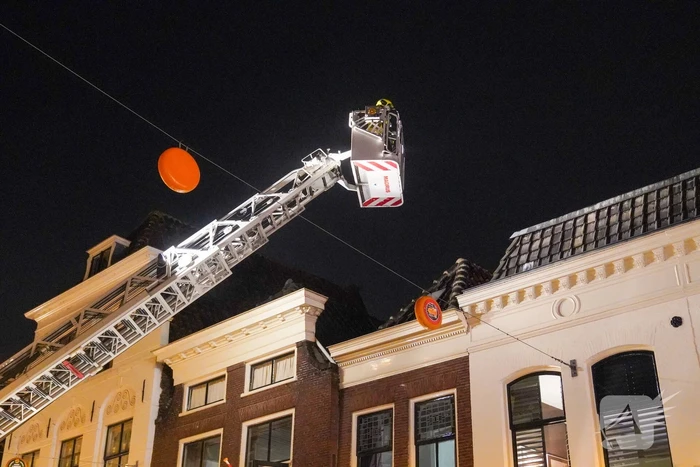 Brand in afzuigkap van woning