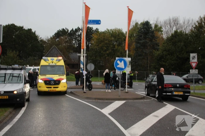 Meerdere voertuigen en scooter betrokken bij aanrijding