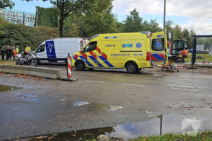 Fietsers frontaal op elkaar, val tot gevolg