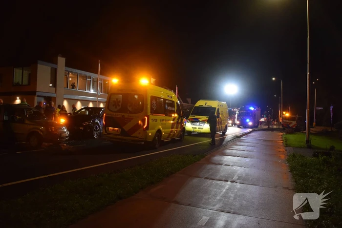 Persoon gewond bij ongeval tussen twee voertuigen