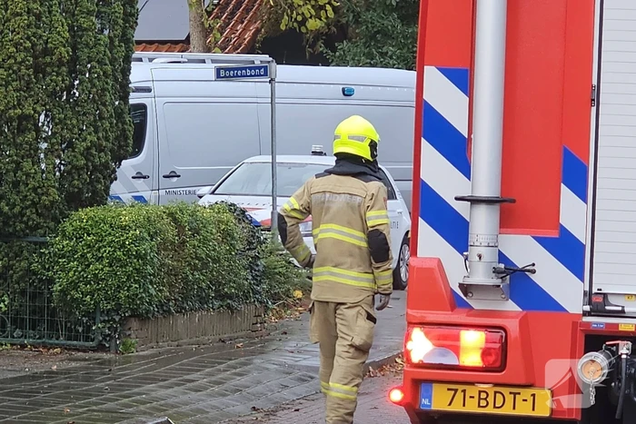 Wijk afgezet vanwege politieactie, explosieven opruimingsdienst opgeroepen