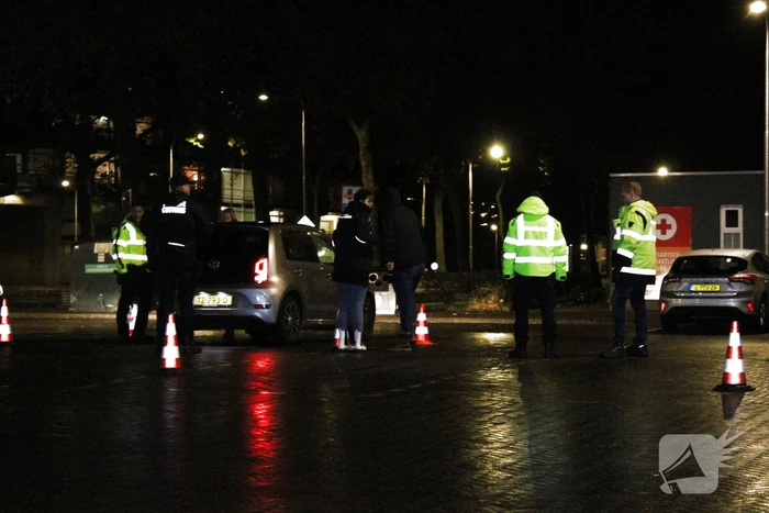 Politie en Douane houden verkeerscontrole