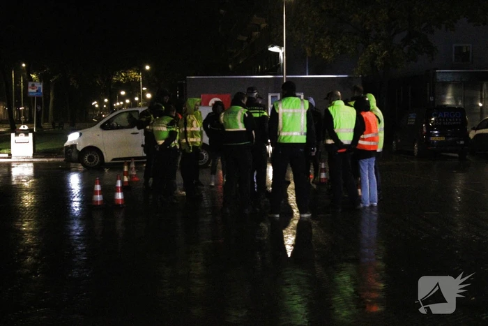 Politie en Douane houden verkeerscontrole